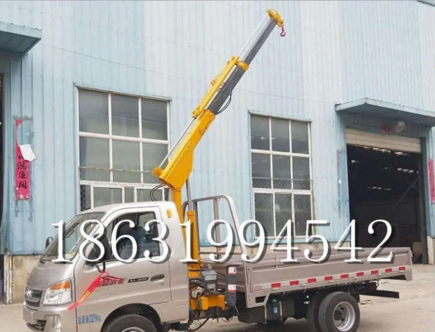 泸州市车载吊机小型履带吊车载吊机绞盘固定车载吊出租泸州市当地履带式液压